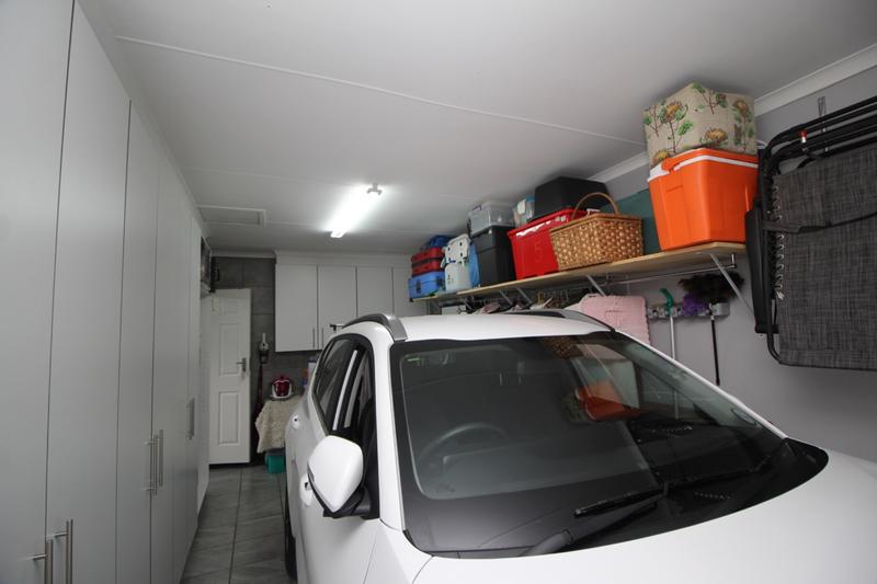 2 Bedroom Property for Sale in Island View Western Cape